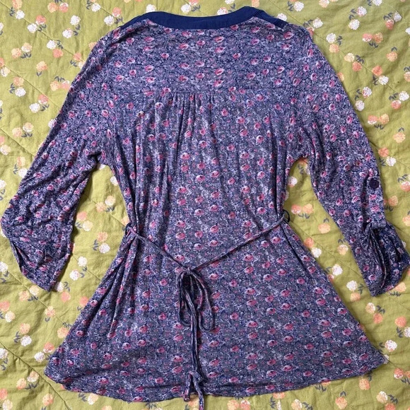 Kimchi Blue Urban Outfitters Purple Floral 3/4 Length Tunic Size Small - Picture 2 of 4